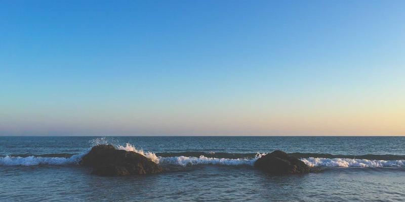 量子通信：传统网络安全的终结者还是守护神？技术博客深度解析